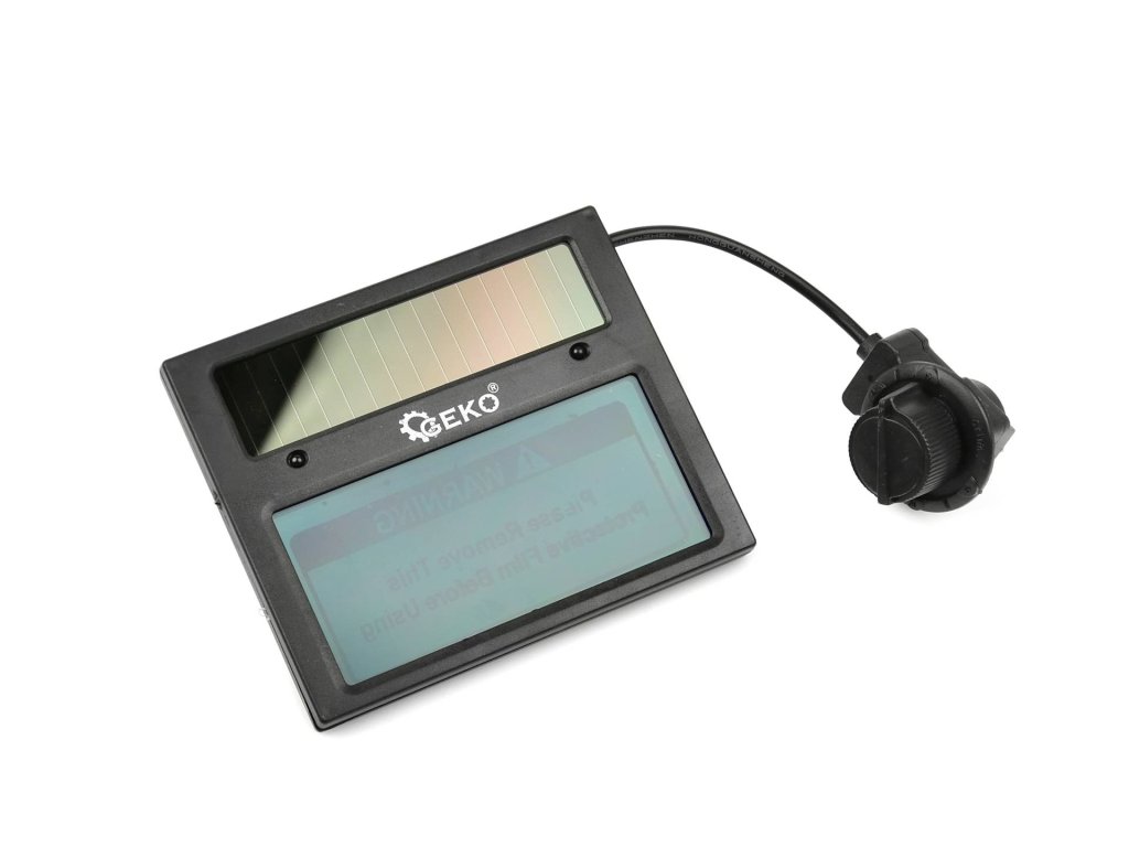 Samostmievací filter pre zváraciu masku (100)