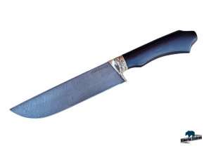 Ručně kovaný nůž z damascenské oceli Pčak