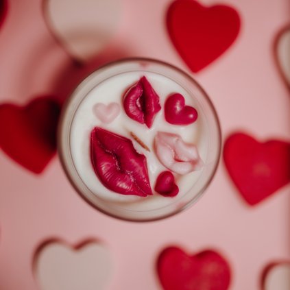 LÍBÁM TĚ ... - vonná designová svíčka