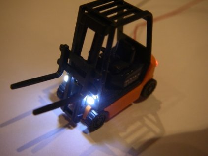 Vysokozdvižný vozík STILL s osvětlením H0 / Schönwitz 50040