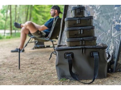 Subterfuge Waterbox Pouch  Subterfuge Waterbox Carryall & Pouches – pevné, vodotěsné a modulární tašky a pouzdra pro kapraře