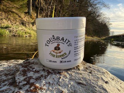 Fish Hammer Boilies v Dipu  Kaprové boilies naložené v dipu s extrakty GLM a olihně