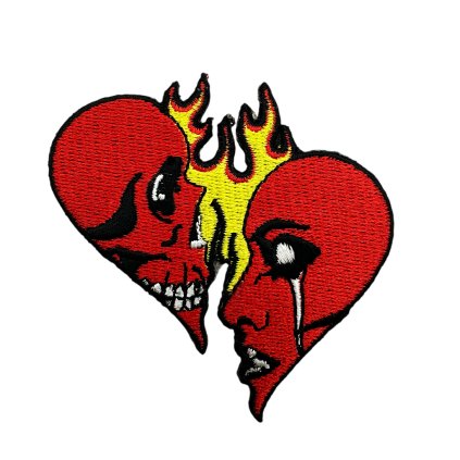 Rozbité srdce v plamenech