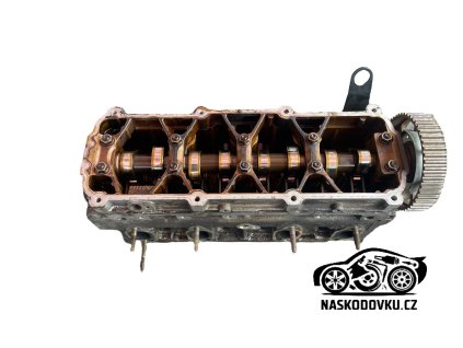 Hlava motoru Škoda Octavia 1.6 MPi
