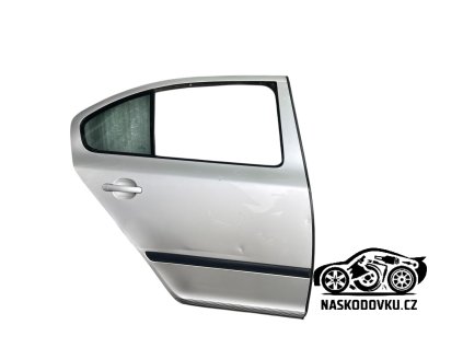Zadní pravé dveře , dveře za spolujezdcem , barva stříbrná Škoda Octavia II liftback , Octavia 2 liftback 1Z5833056 , 1Z5 833 056