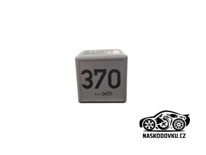 Relé 370   8D0951253 , 8D0 951 253
