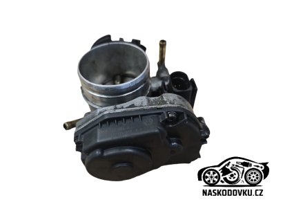 Škrtící klapka OCTAVIA 1.6 AEH AKL 06A133064J