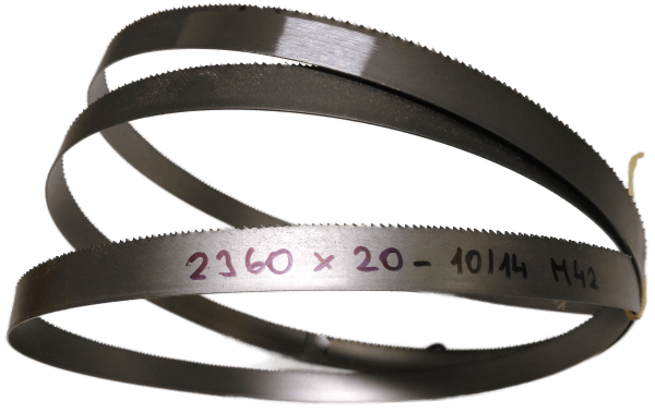 pilovy-pas-na-kov-20-primar-1014-600x379p-64k