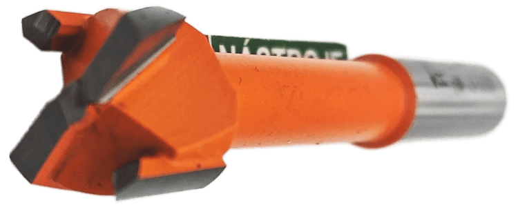 sukovnik-c36915012L-010-750x300p-51k