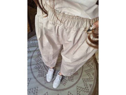 Kalhoty s mašličkou