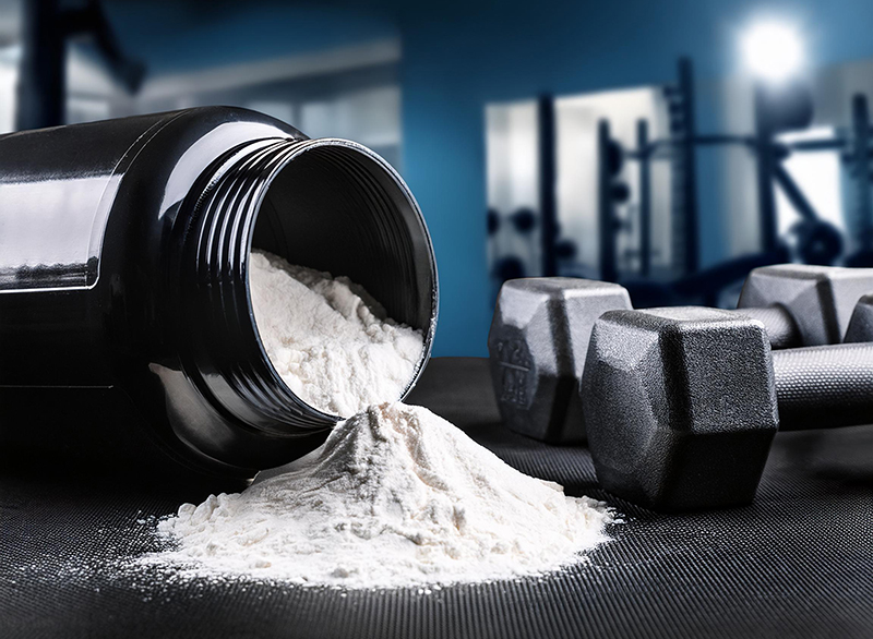Je kreatin skutečně efektivní? Výhody a rizika kreatinu