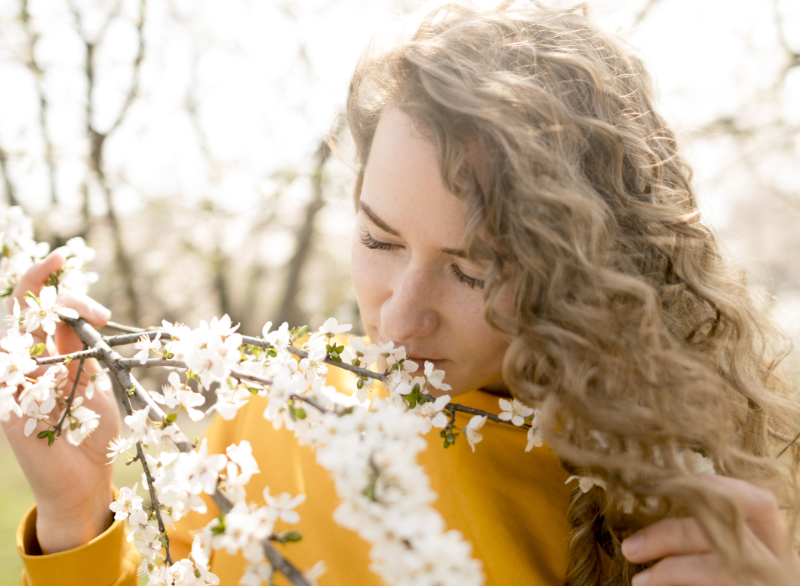 Quercetin na alergie: kdy dává smysl a co od něj čekat