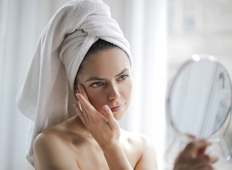 Vitamín E: Klíč k mladistvé pleti a ochraně proti stárnutí