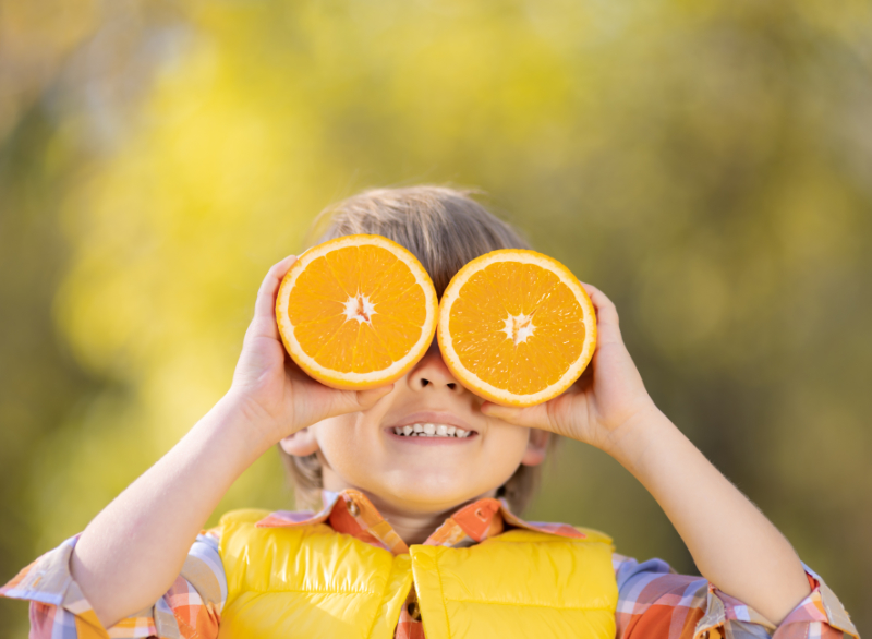 Vitamin D pro děti: kapky, sprej, nebo kapsle?