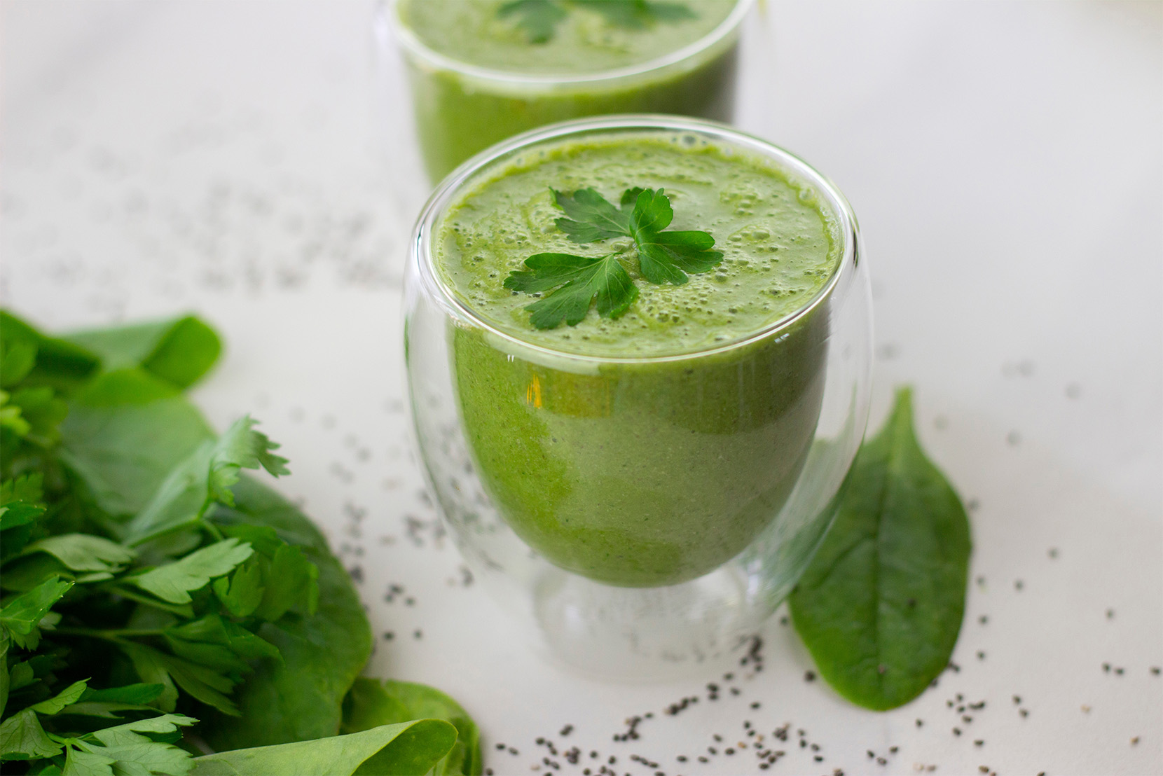 matcha-zelený-nápoj