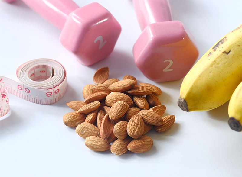 10 powodów, dla których warto jeść migdały każdego dnia