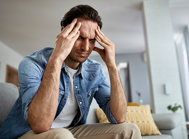 Ból głowy: naturalne sposoby łagodzenia i zapobiegania