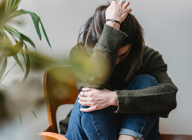 Stany lękowe: jak je rozpoznać i radzić sobie z nimi na co dzień