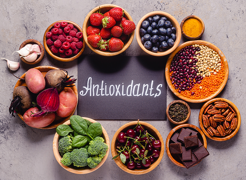Antioxidanty, voľné radikály a oxidačný stres: Čo sa deje v našom tele?