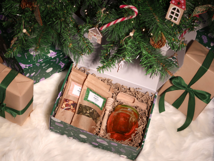 12091 5 vanocni balicek sada caju s medem