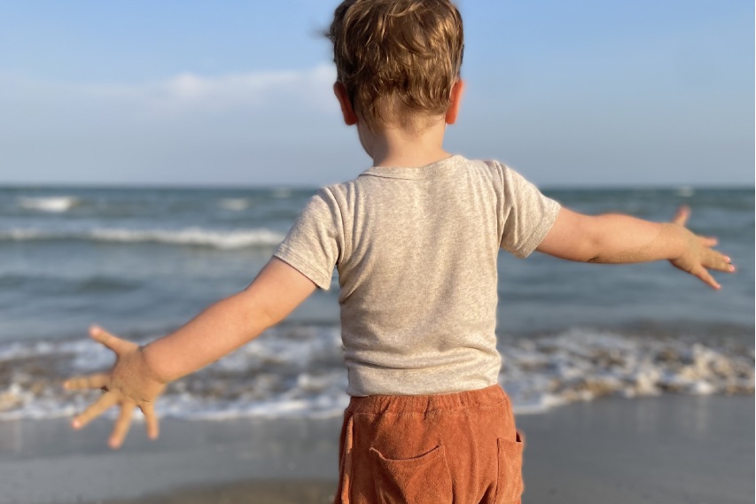 Slnko, vitamín D a bezpečné opaľovanie pre deti aj dospelých