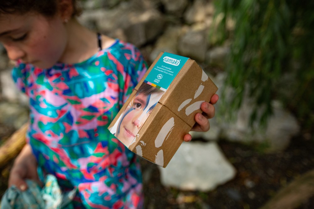 naturakid-namaki-box-duhovy-svet-lifestyle
