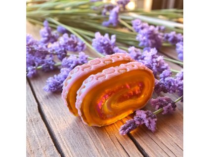 Levendulás mézszappan (1200 x 1200 képpont)