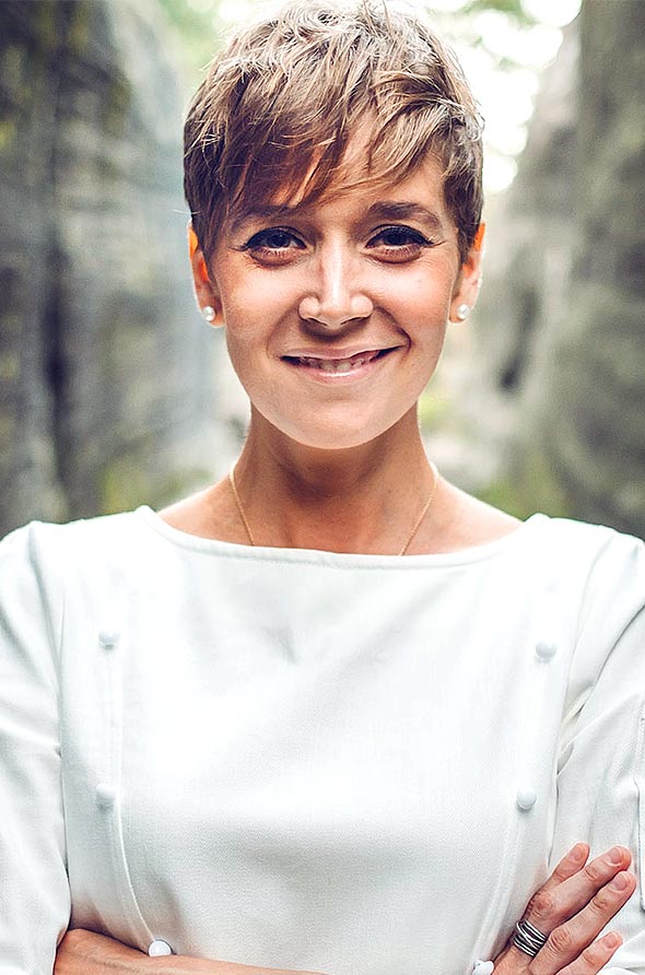 Jana Králiková - Černá