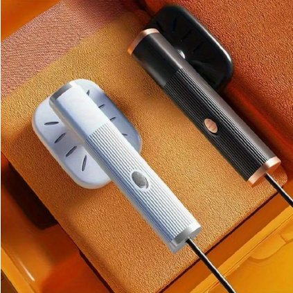Praktický ručný USB naparovač na oblečenie – čierny