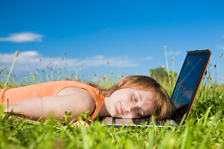 Jarní únava není mýtus. Jak si s ní poradit?