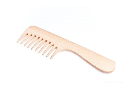 Dreveny hreben s ruckou.jpeg