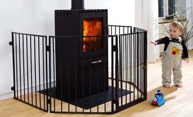 Bezpečnostní krbová zástěna