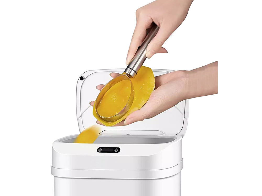 bezdotykový koš na odpadky