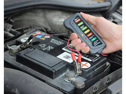 tester autobaterií 12V