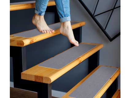 protišmykové nášľapy na schody