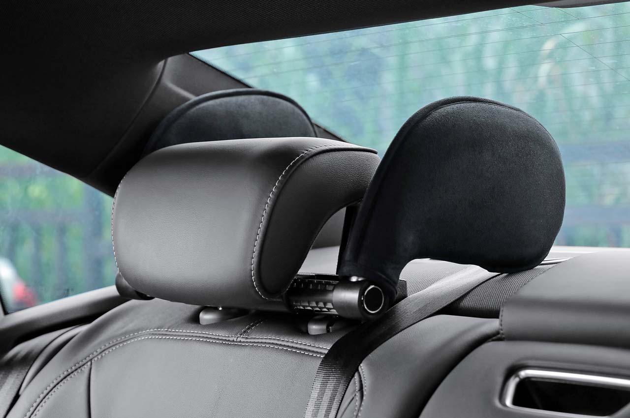 Minőségi autós fejtámla