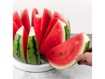 krájač na červený melón