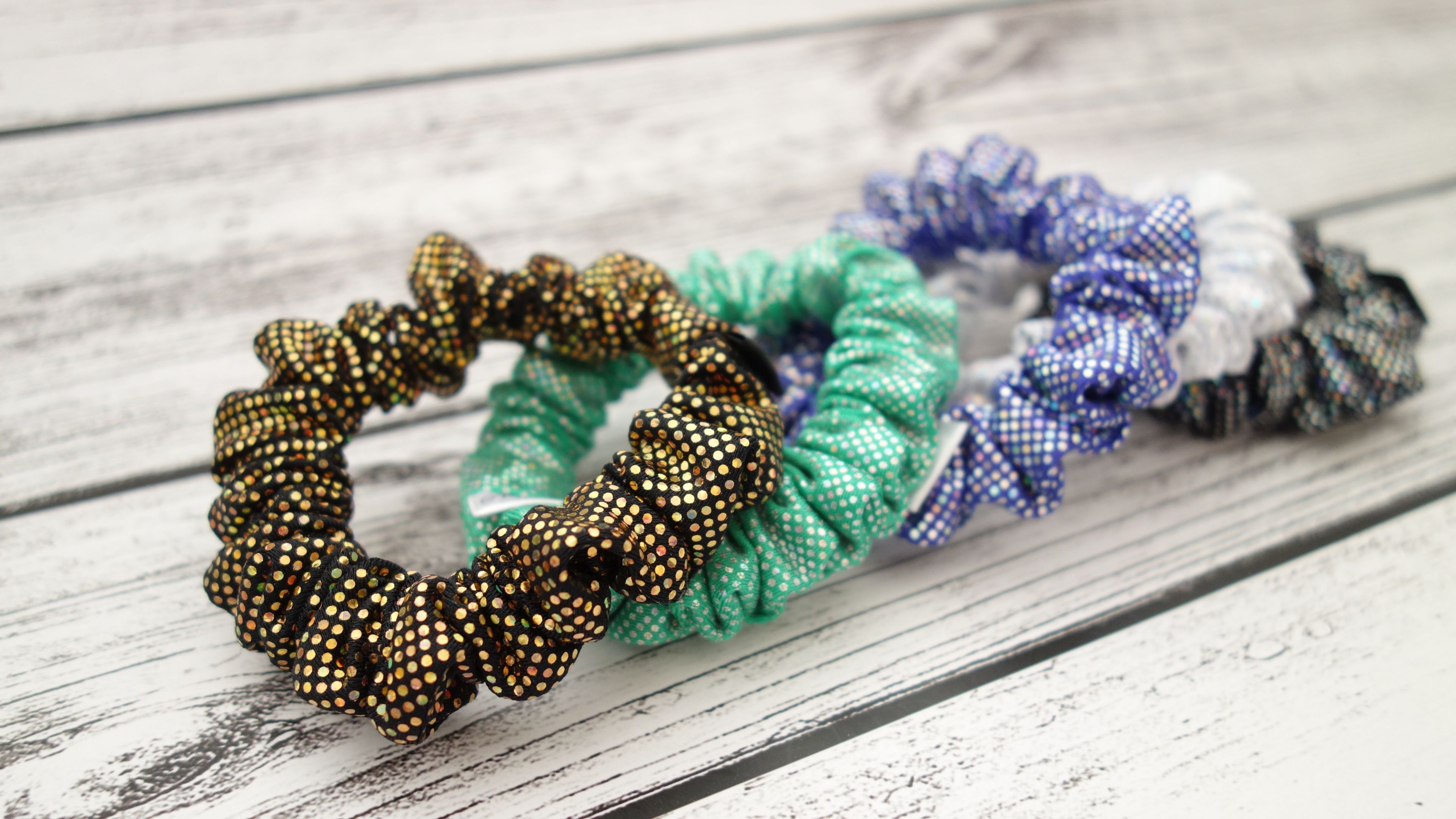 Gumičky do vlasů s třpytkami Sportovní