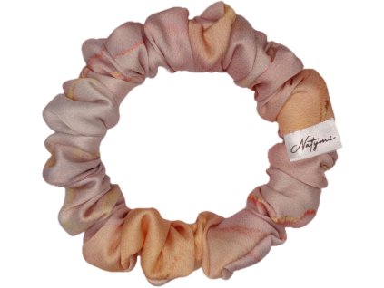 Uzka satenova scrunchie s motivem mramoru