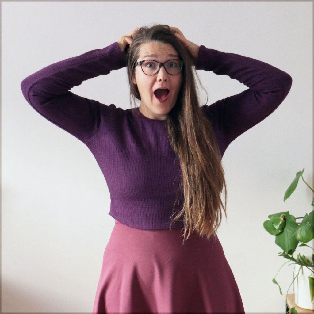 mikina crop struktura fialová (20)