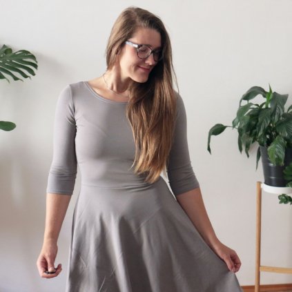 šaty půlkolo rukáv teplákovina šedá (6)