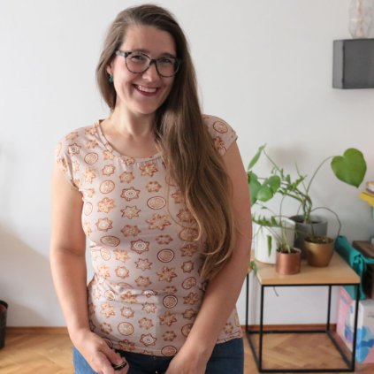 tričko vánoce 2025 béžová (6)