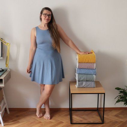 šaty půlkolo tílko minipuntíčky modrá (31)
