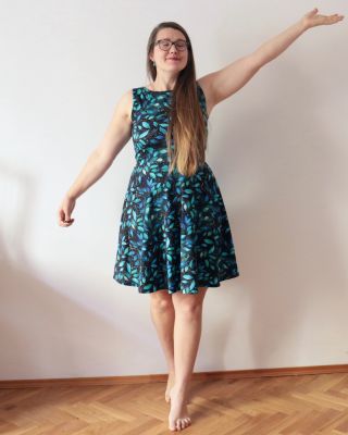 👀 Tmavé nebo světlé vzory? Co je ti bližší? 😍 Napiš mi fo komentářů! Přiznám se, že já jsem i přes mateřství pořád fanda...