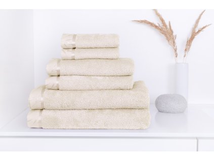 uterák luna perlova matejovsky v