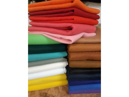 Barevná dekorační plst tl.    3mm