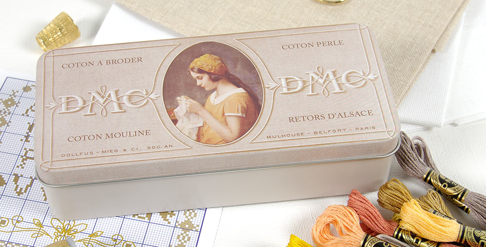  Retro plechové pouzdro DMC 