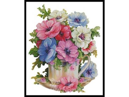 IC24766-13151 Anemone Teacup (Aida 18ct)