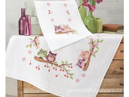 DUF1396 Ubrus se sovami (40x100cm)