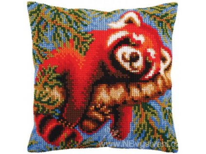 ADA5.272 Polštář s červenou pandou